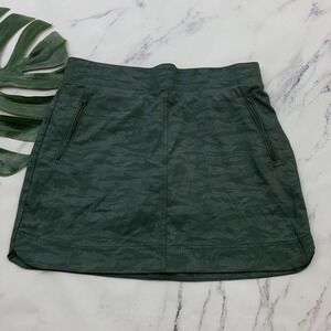Orvis Womens Travel Skort Size M Embossed Print Skirt Shorts Pull On Pockets